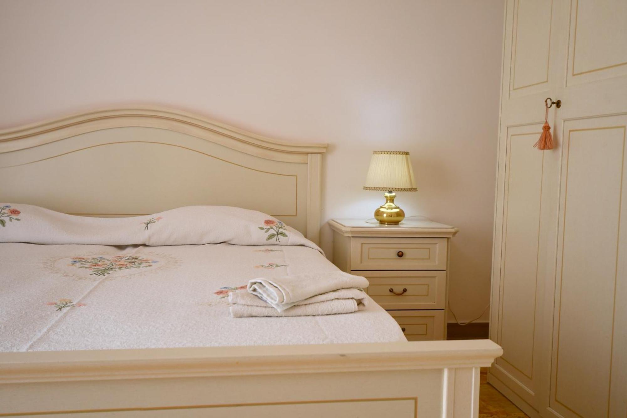 Lo Scorcio Sul Mare Apartment Formia Bagian luar foto